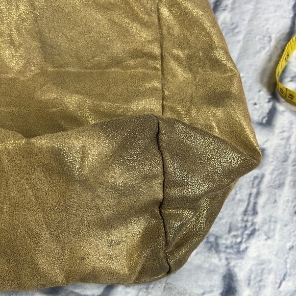 Disneyland 50th gold purse and Minnie Mouse ears - Picture 10 of 11